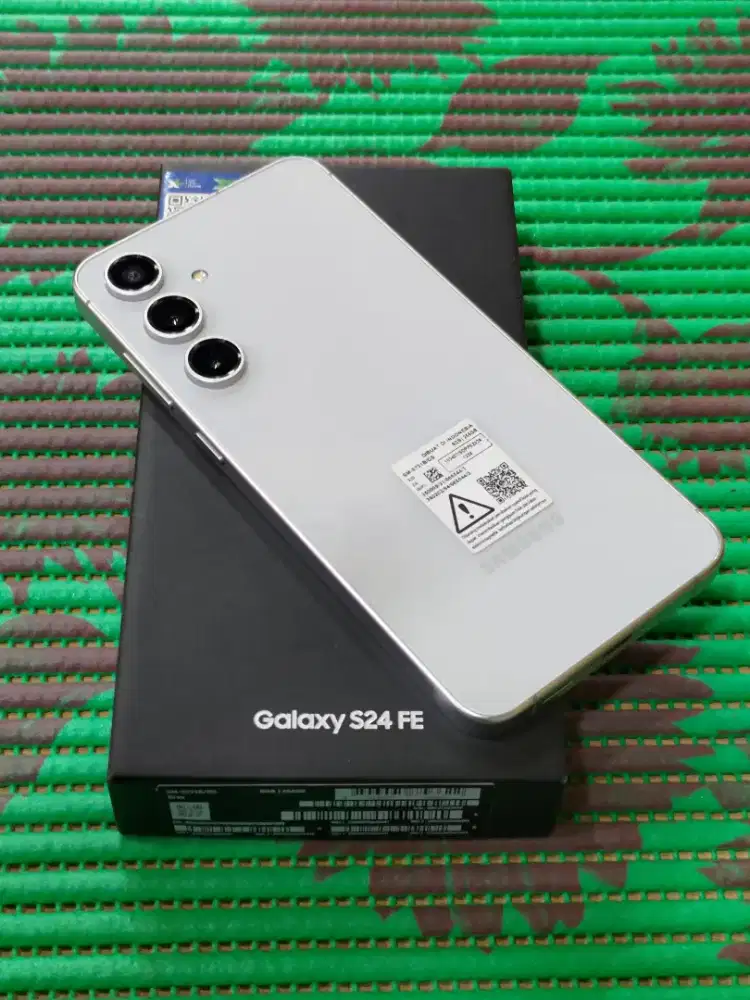 Samsung s24 fe 5g 8/256 gb