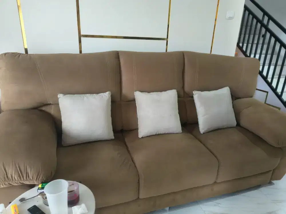 Sofa Tamu Keluarga