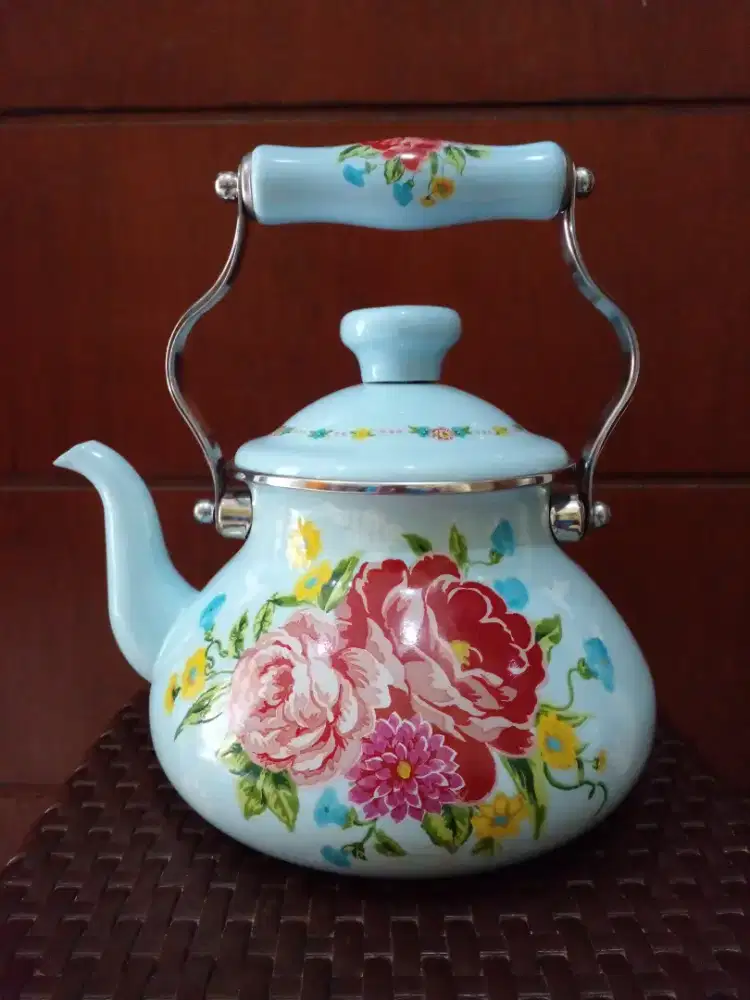 Teko Enamel Motif Bunga