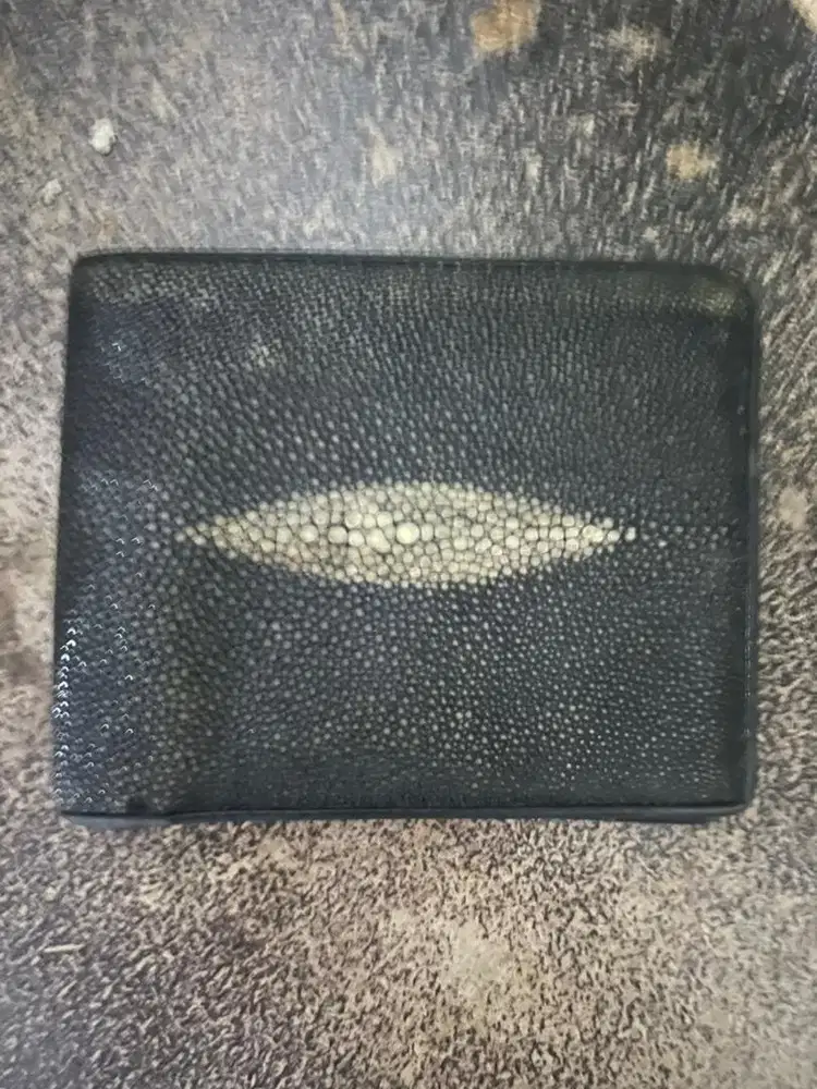 Dompet River genuine stingray