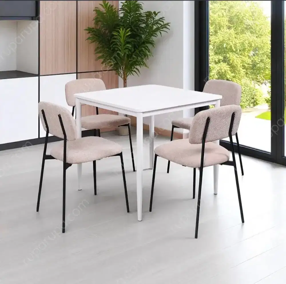 Informa Mazen Praise Set Meja Makan 4 Kursi - Putih/Krem