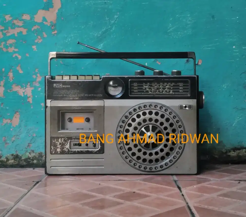 tape JVC kaset pita radio MW AM SW antik jadul kuno tua klasik  .