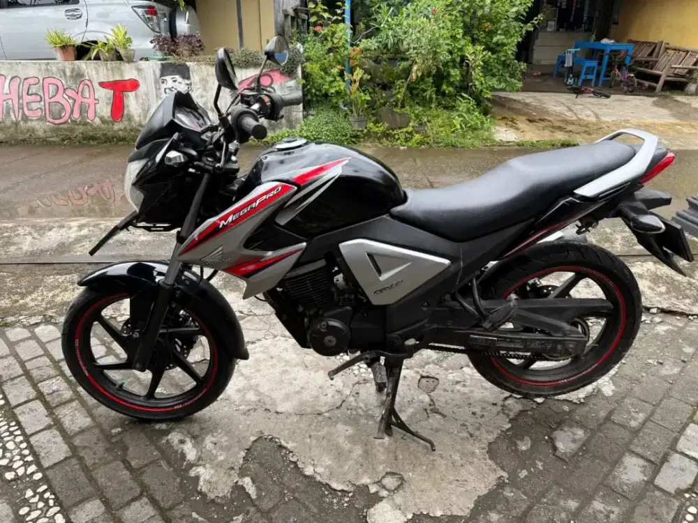 Megapro injeksi THN 2014 plat AB kota