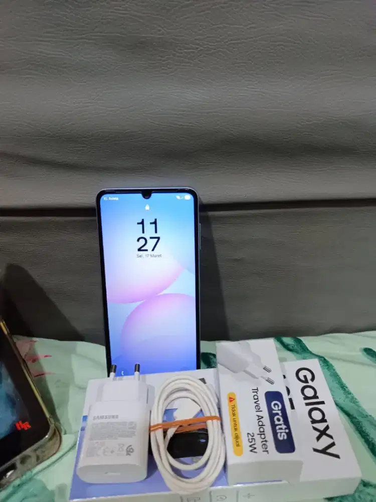 Samsung Galaxy A07 4G, ram 4/64 GB, ungu, second