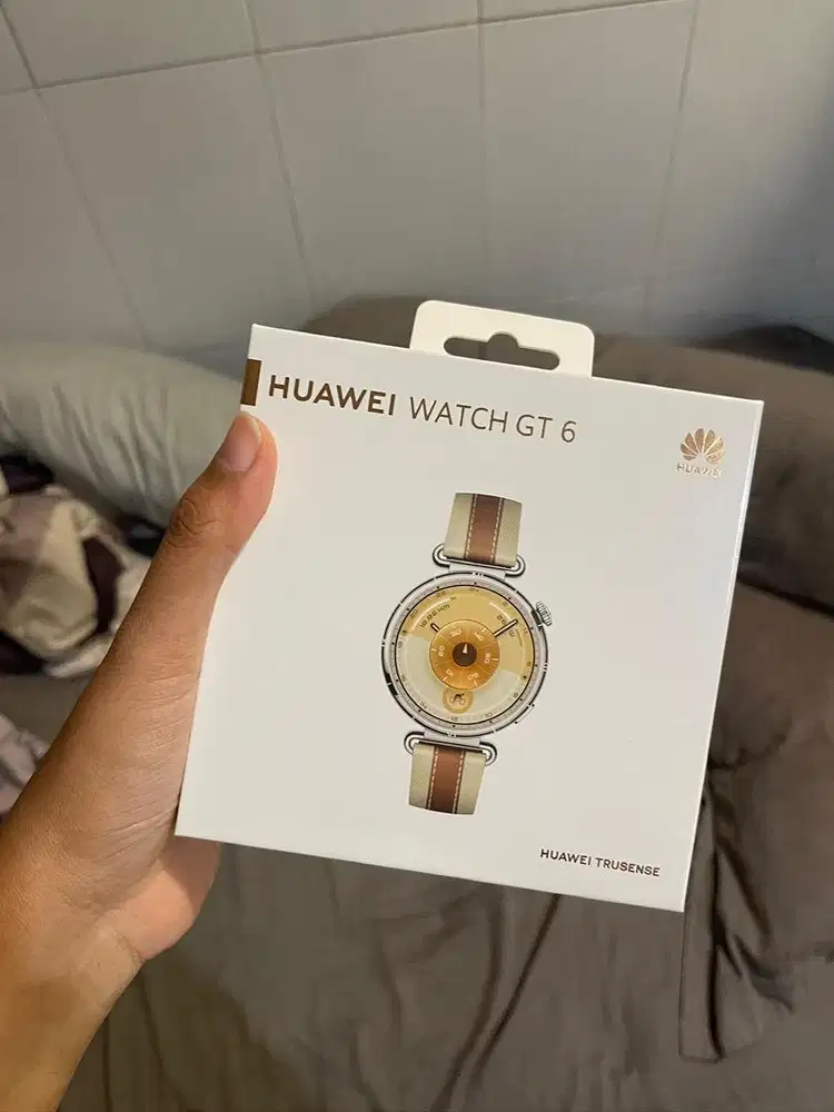 Smartwatch Huawei GT 6 41mm NEW (masih segel)