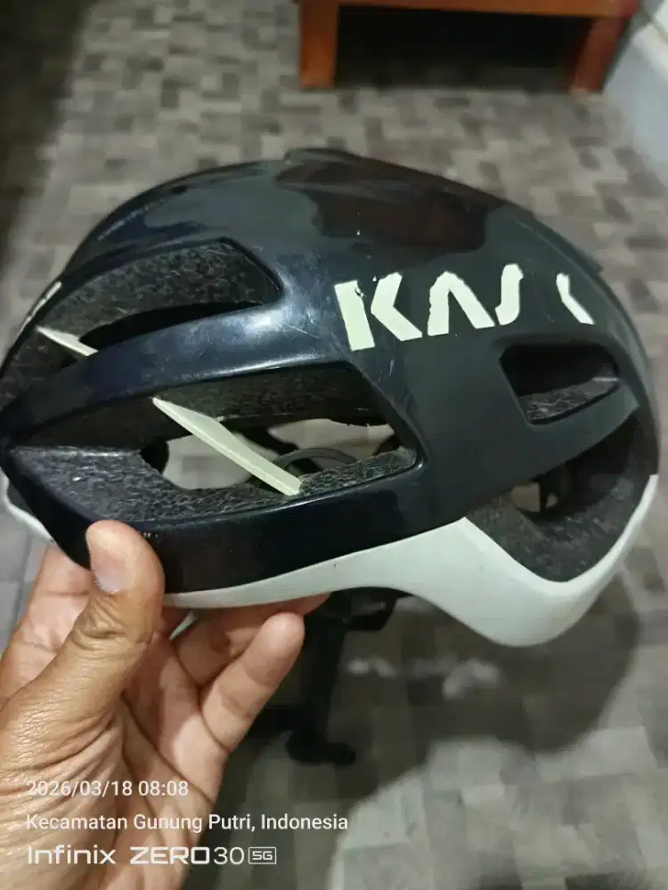 Helm Sepeda Kask