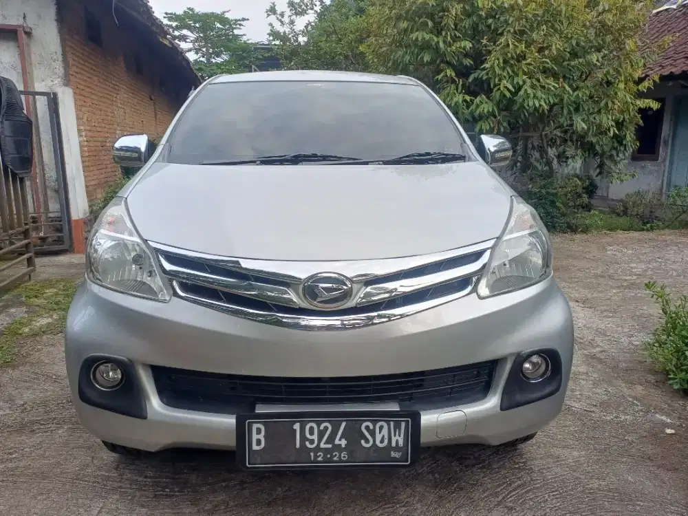 Dijual daihatsu all new xenia 2011 kondisi terawat.