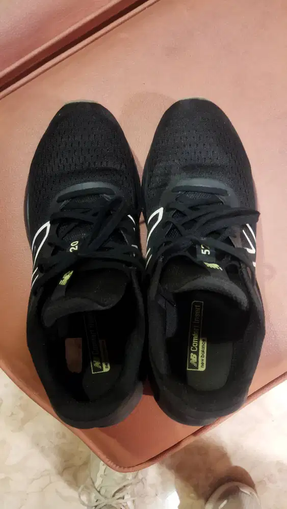 Sepatu new balance 520