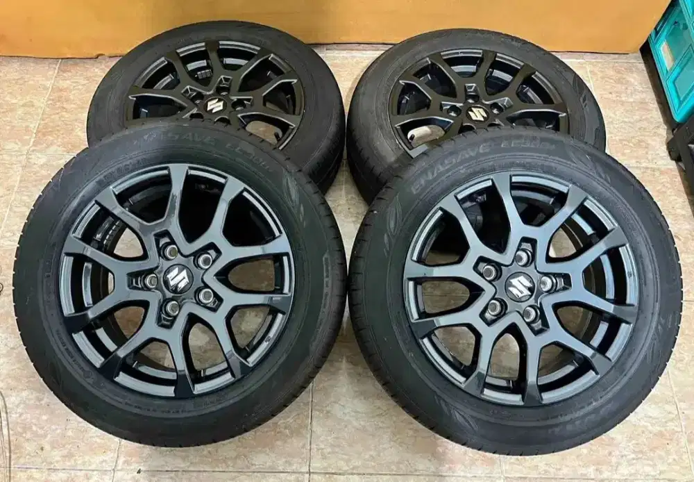 Ban dan velg mobil XL7 ALPHA 2023