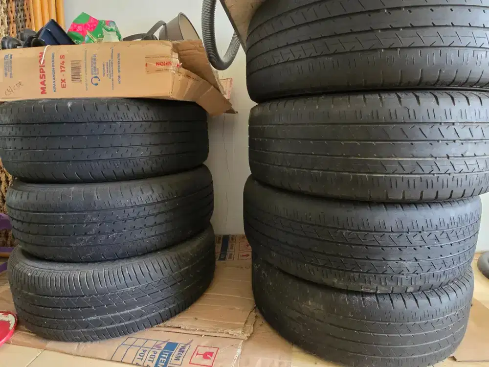 Ban mobil Innova Bridgestone Turanza er33 215/55 r17