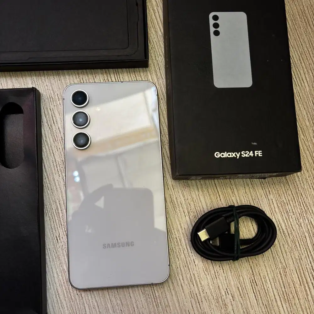 Samsung S24 fe 5G 8/256gb Resmi SEIN