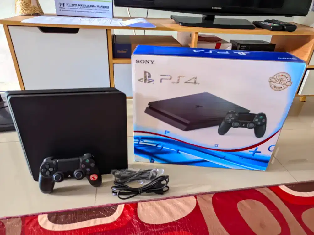 PS4 SLIM ORI 500GB