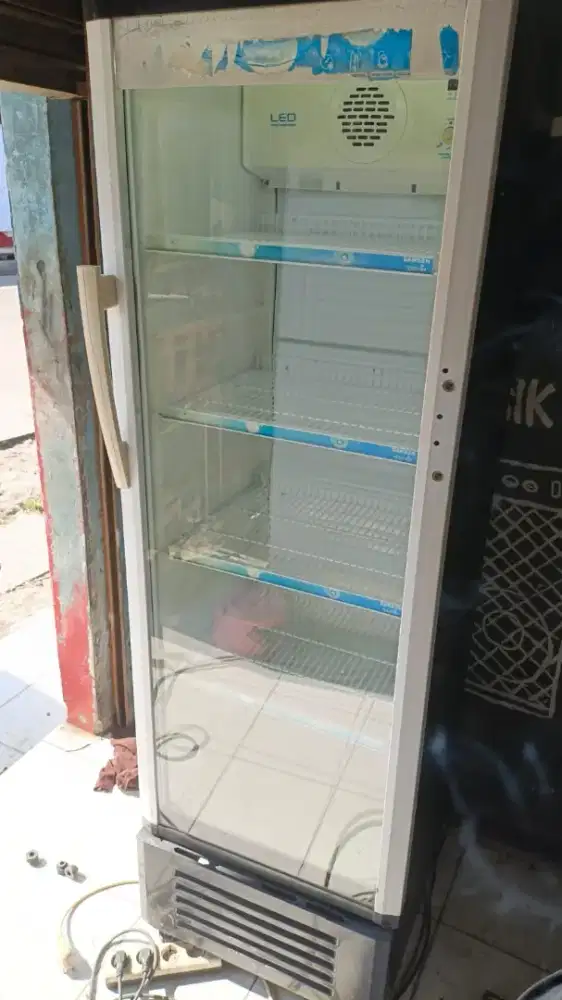Jual bu kulkas pendingin minuman / showcase ukuran tinggi 170 cm