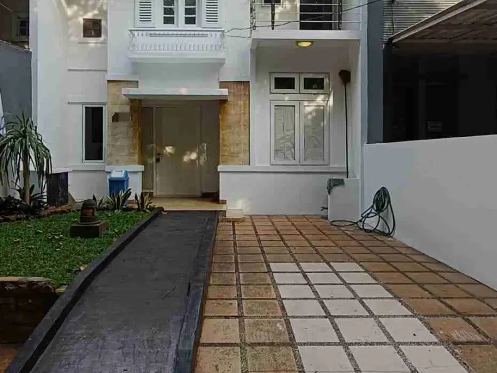 JUAL RUMAH RAFFLES HILLS CIBUBUR SHM FULL RENOV SIAP HUNI 2 LANTAI