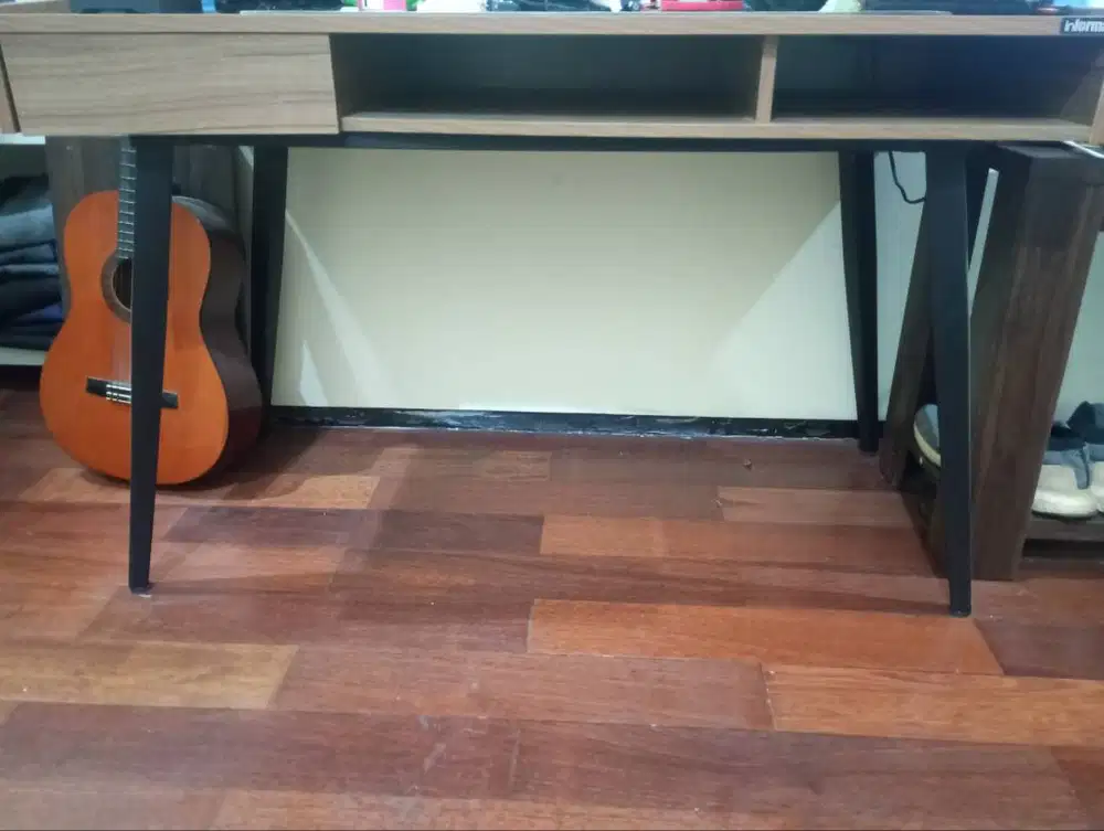 Meja kantor informa harith with usb