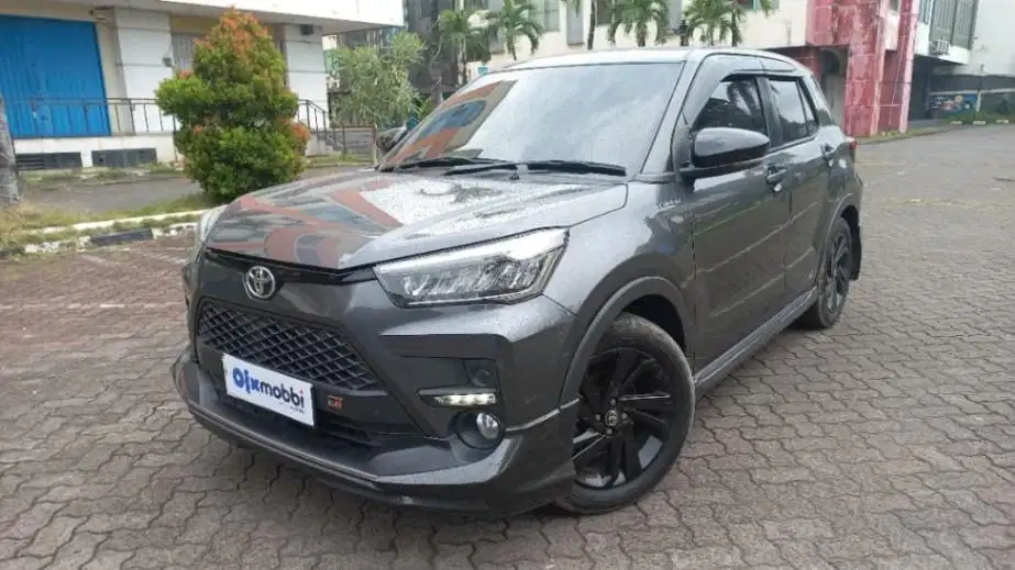 DP MURAH - Toyota Raize 1.0 GR Sport One Tone Bensin AT 2022 Abu