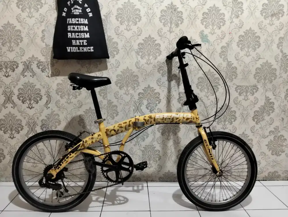 sepeda lipat Genio ukuran 20 untuk umur 5-15 tahun