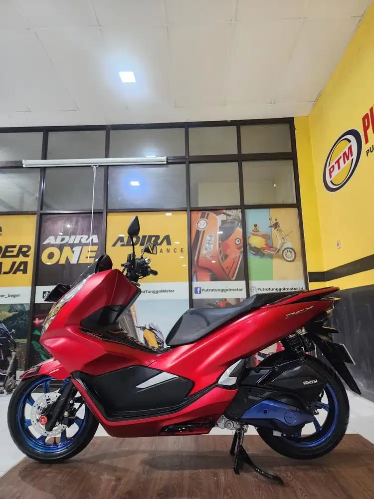 Jual cash  or kredit pcx 150 abs unit cakep