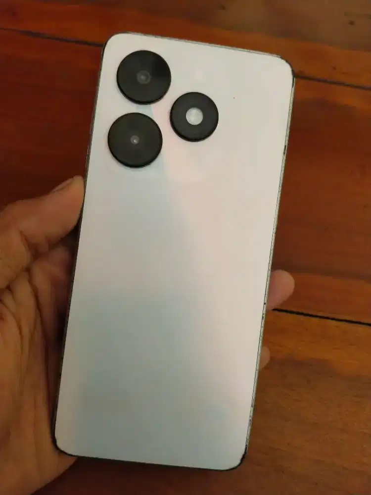 Tecno spark 20c 4/128 siap pakai