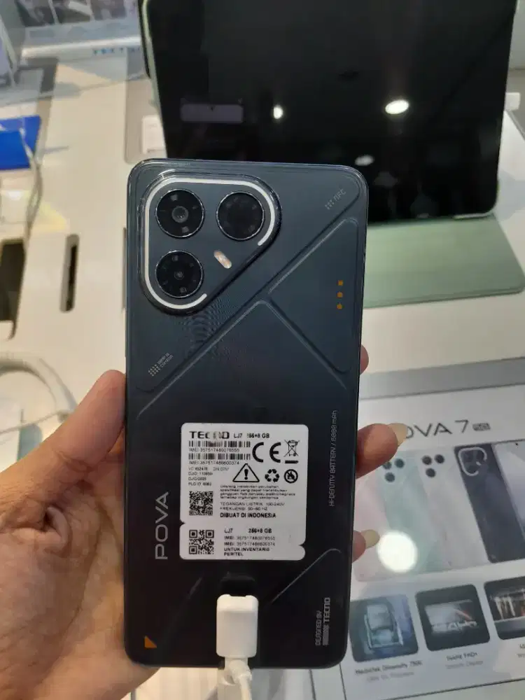 Tecno pova 7 5G 8/256GB