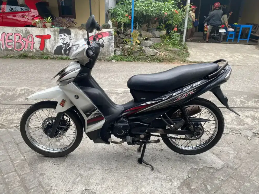 Yamaha Vega ZR THN 2013 plat AB kota