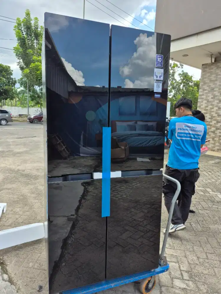 Kulkas electrolux 4pintu