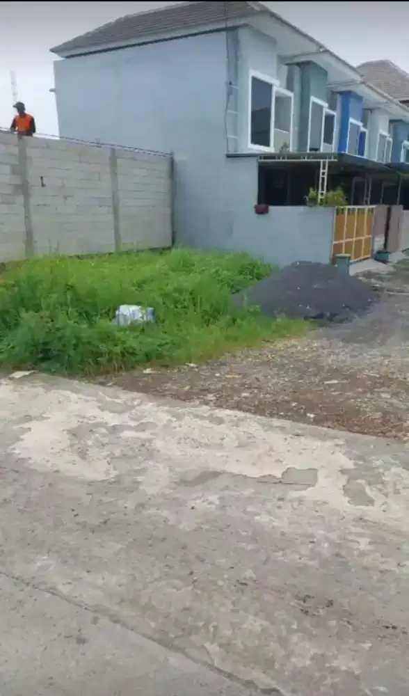 Dijual cepat tanah milik pribadi tangan pertama randu padangan gresik