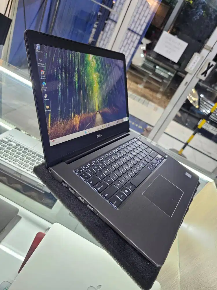 Laptop Dell Premium Core i5 Dual Vga Murah