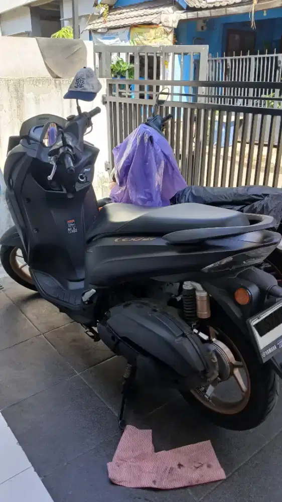 Yamaha Lexi type S 2025 akhir Black Magma