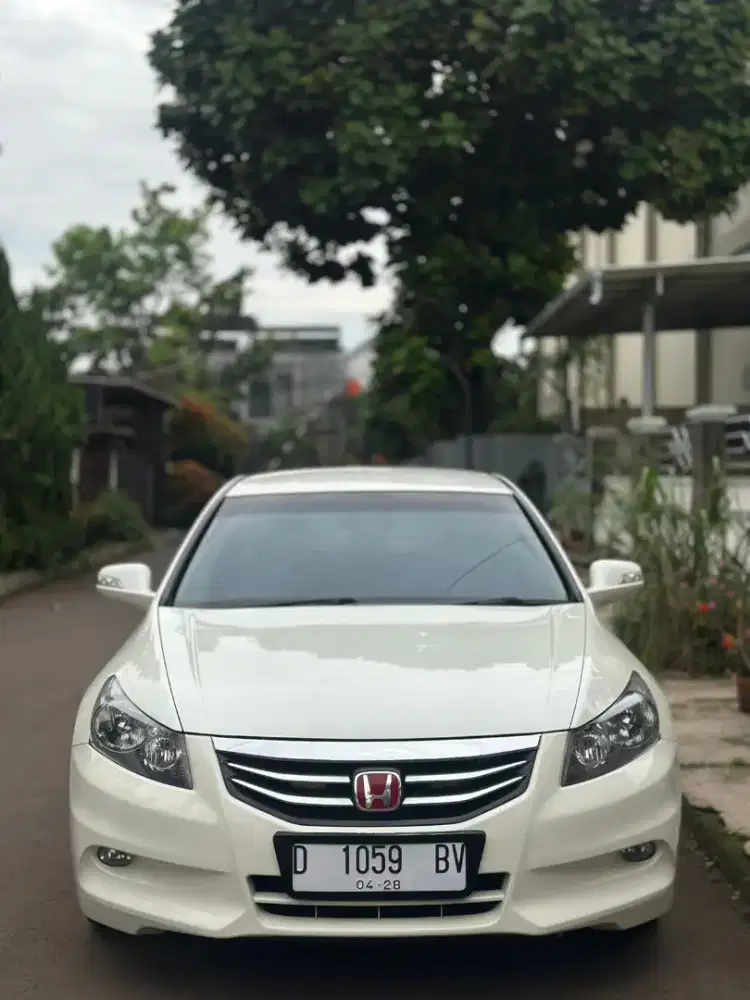 Honda Accord VTI-L 2012