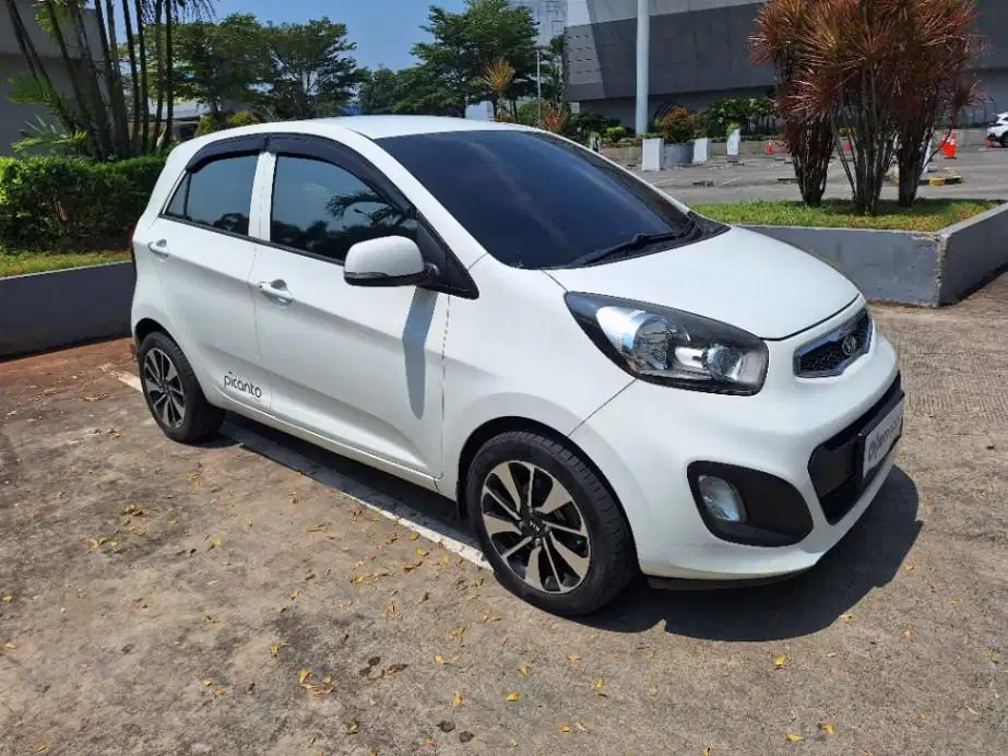 KIA Picanto 1.2 Bensin-AT 2014 Putih 4AL