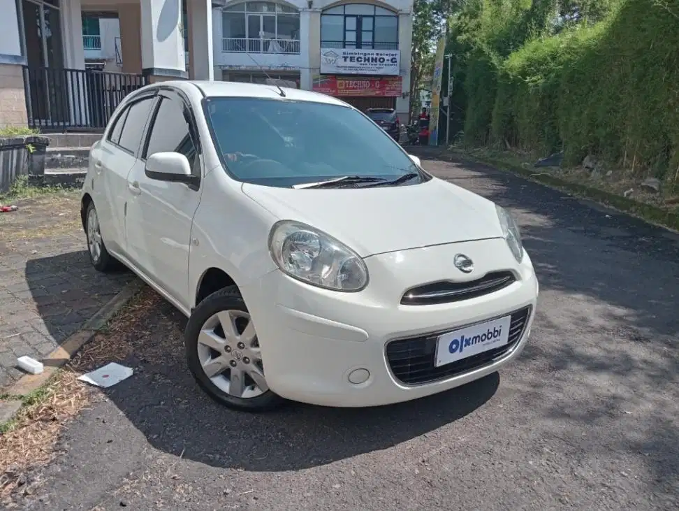 LOW DP Nissan March 1.2 L Bensin-MT 2013 5MD