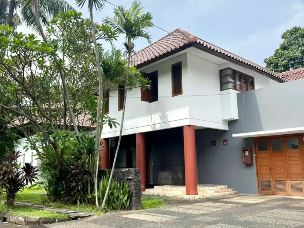 Rumah Premium Semi Furnished 2 Lantai di River Park Bintaro NY-17082