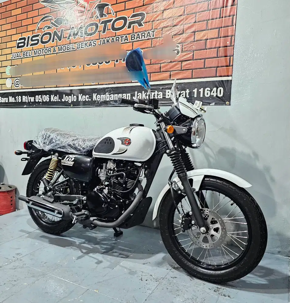 Km 900! Tdk jd pake! W175 CAFE 2025 W 175 CAFE W175 se w 175se w175se
