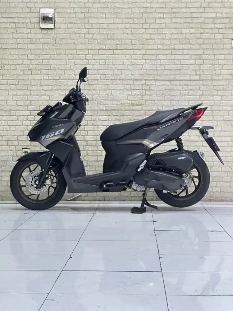 TERMURAH‼️ Honda Vario 160 ABS 2022 Black Favorit - Dava Mustika