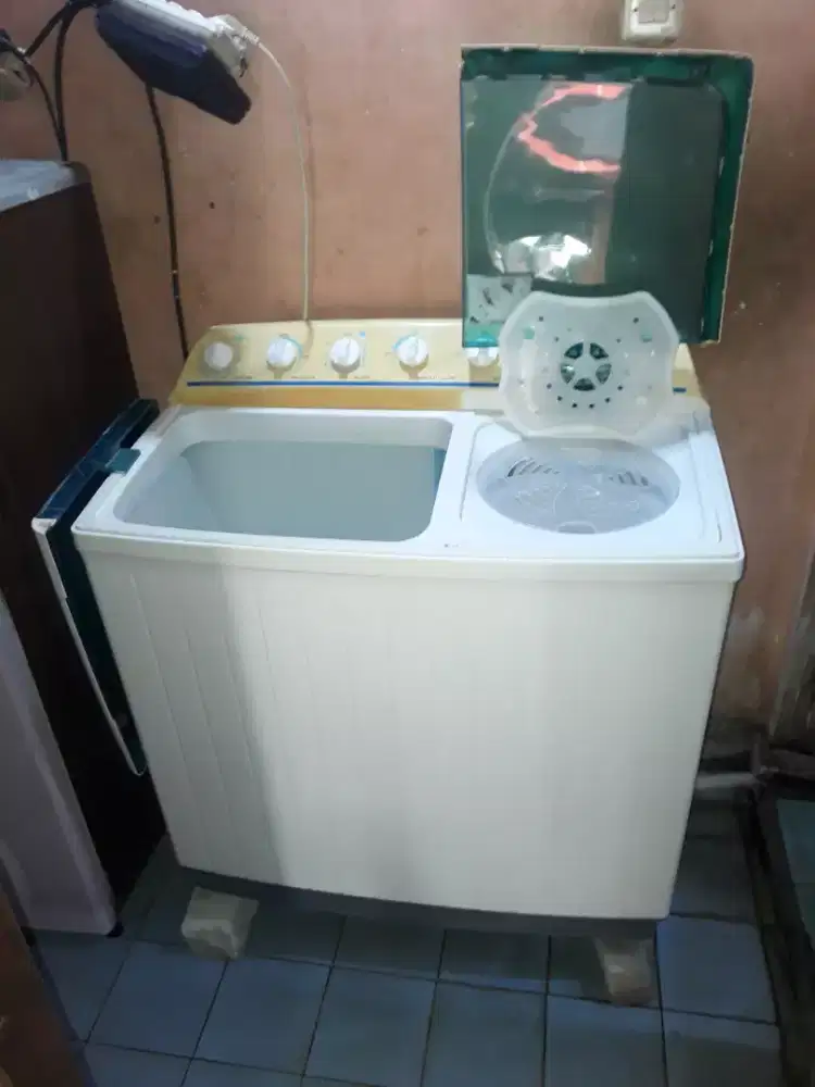Mesin cuci sanyo 2 tabung jumbo 14kg