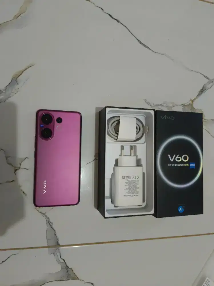 Vivo V60 5G Zeiss Camera 12/256