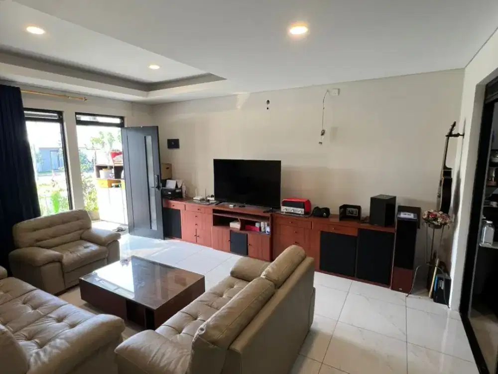 Rumah KBP Simakirana 2 Lantai Cozy