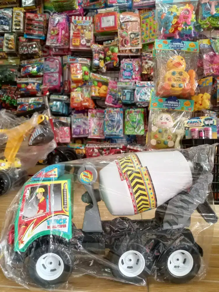 mainan anakk truk molen jumbo