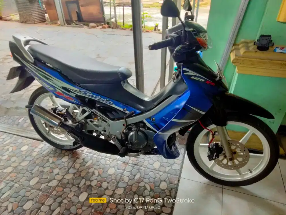 Suzuki satria 2 tak hiu