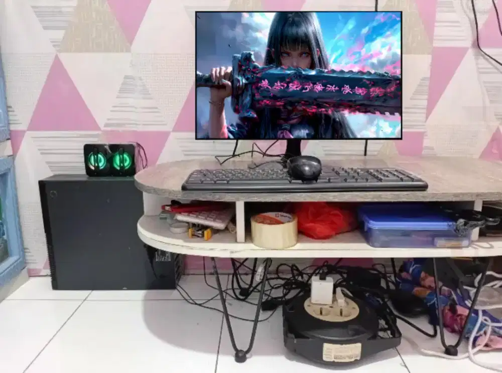 PC GAMING DESIGN + LCD + RAM 8 GB + VGA 1 GB + HD 500 GB + GAMES APP