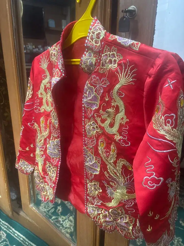 Atasan model kerah atas chinese