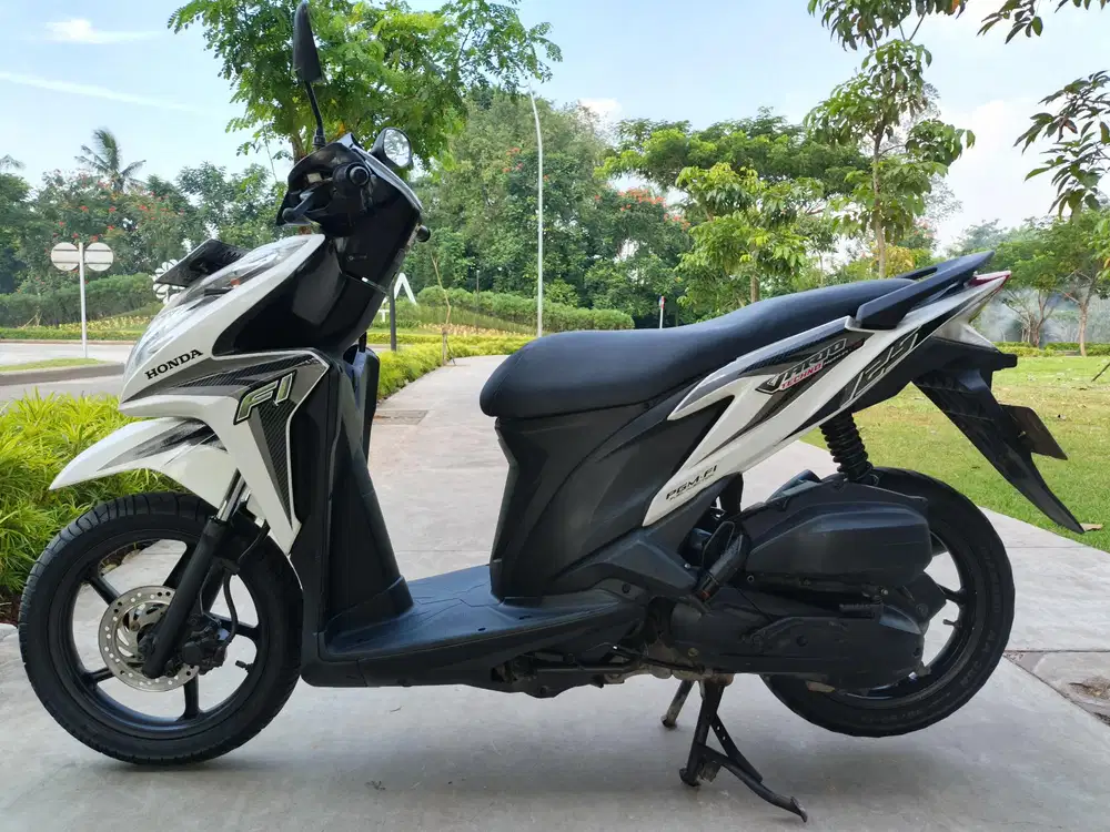 Honda Vario 125 kzr fi esp 2013 stater halus mulus terawat