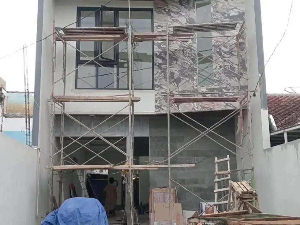 Rumah Rungkut New Gress 2 Lantai Strategis Dekat UPN