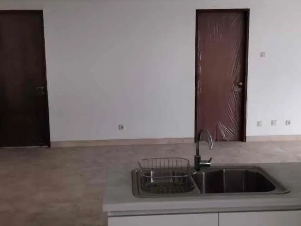 Dijual apartemen royale springhill kemayoran