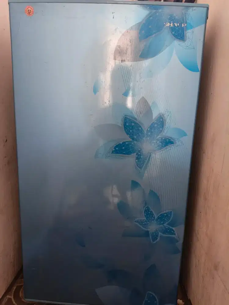 Kulkas bekas 1 Pintu merk SHARP
