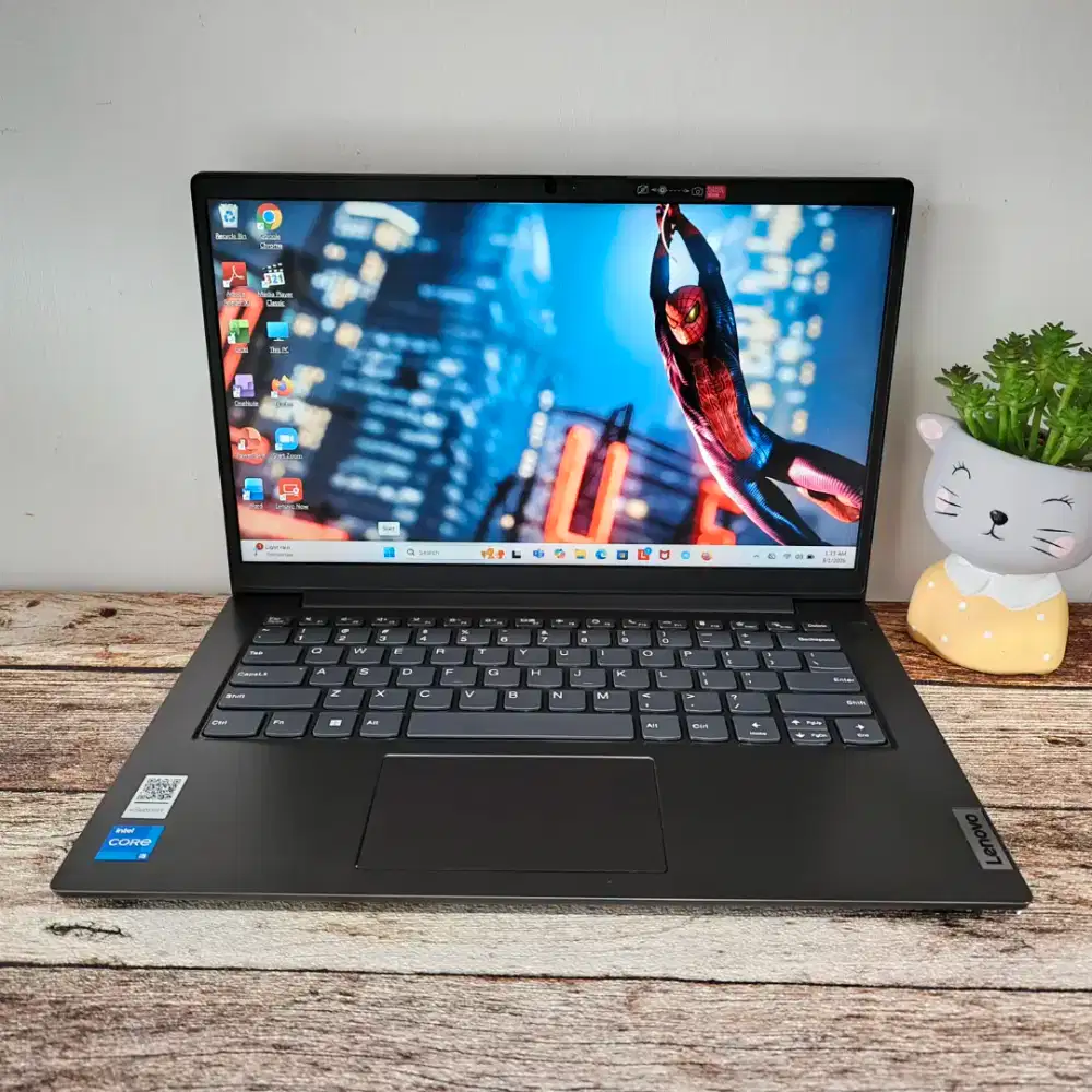 Laptop Second LENOVO V14-G4 IRU/Core i5-13420H/RAM 8 GB/Warranty