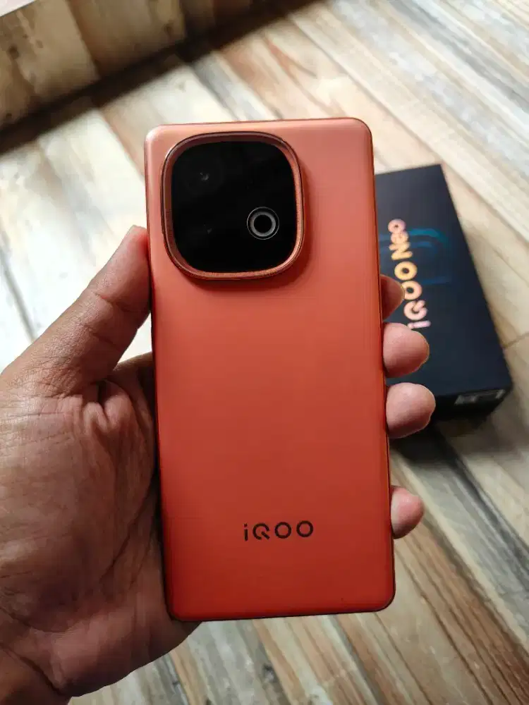 Iqoo neo 10 16/512gb garansi Desember 2027