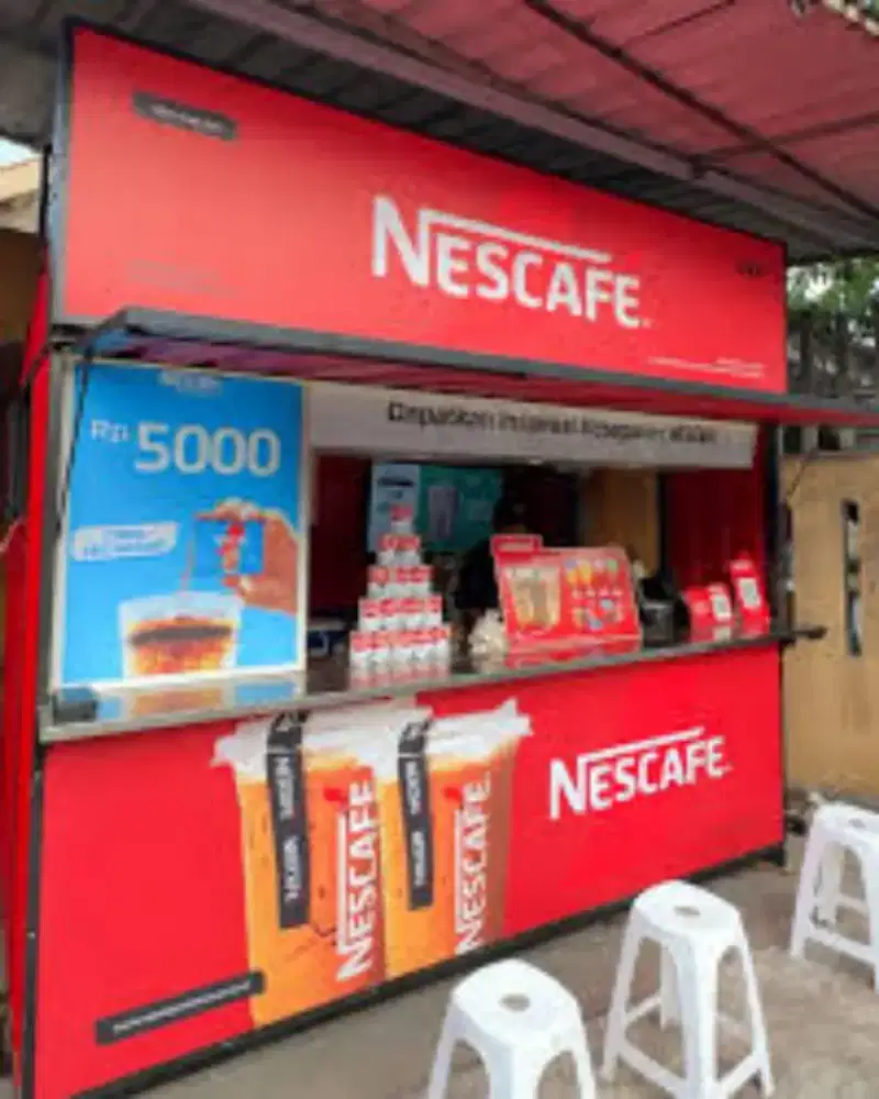 Karyawati Jaga Stand Nescafe Balaraja