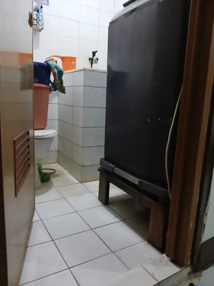 Polytron Mesin Cuci 1 Tabung Top Loading